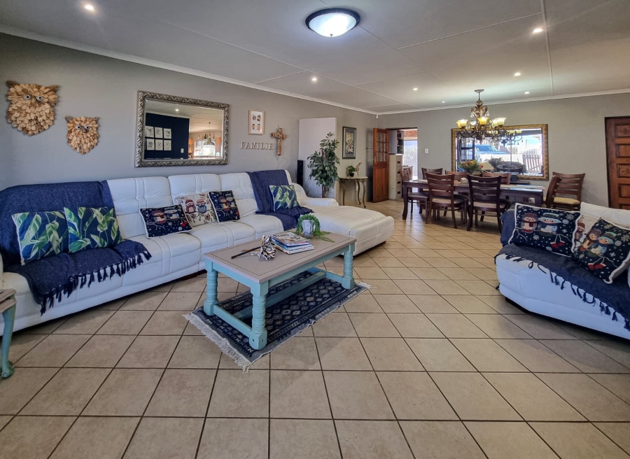 3 Bedroom Property for Sale in Dana Bay Western Cape